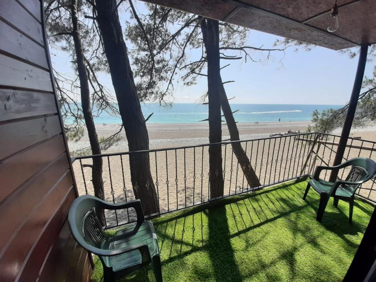 Mon Ami Hotel 2 פיזונדה מראה חיצוני תמונה